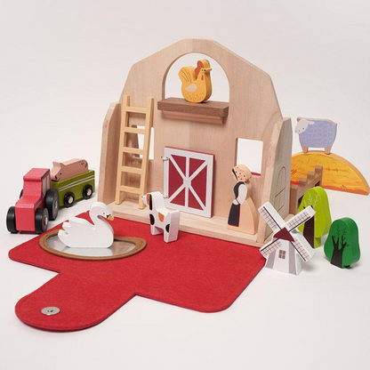 Montessori Traveling Farmstead