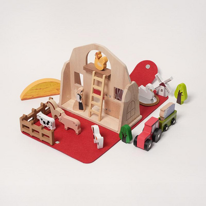 Montessori Traveling Farmstead