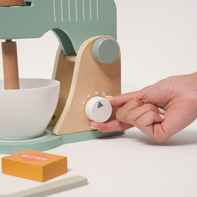 Pure Joy Little Baker - Wooden Mixer Set