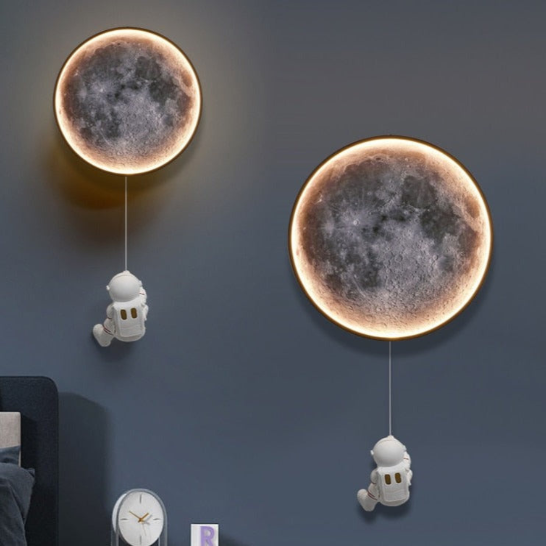 Astronaut Wall Light – Explore the Cosmos at Home