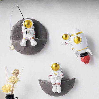 Adventure Awaits — Astronaut Wall Shelf